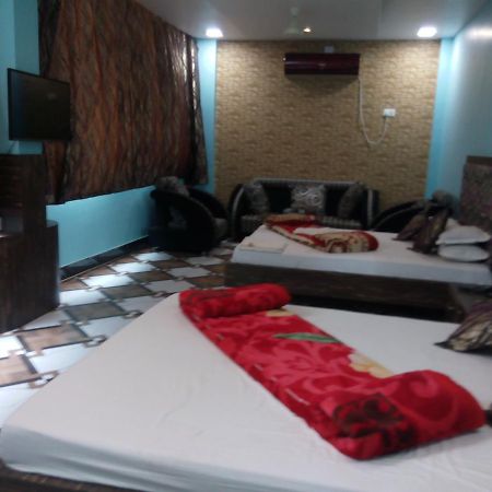 Hotel Rajkamal Deoghar Room photo